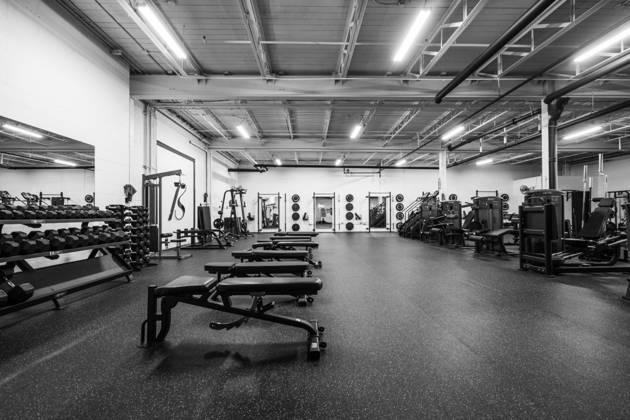 BFITNESS London open gym with training equipment